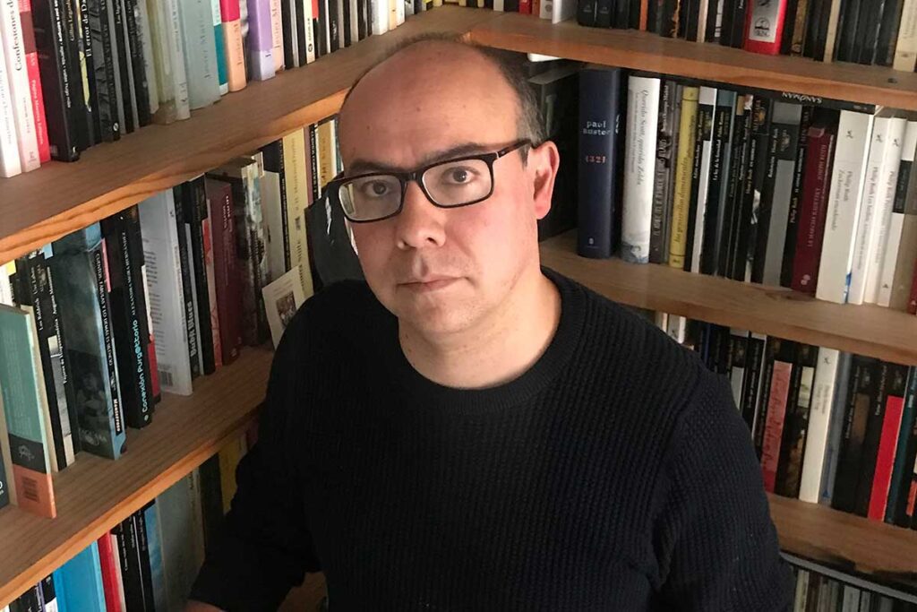 El escritor bogotano Ricardo Silva Romero presentó recientemente su libro Mural. Foto. Cortesía Penguin Random House.